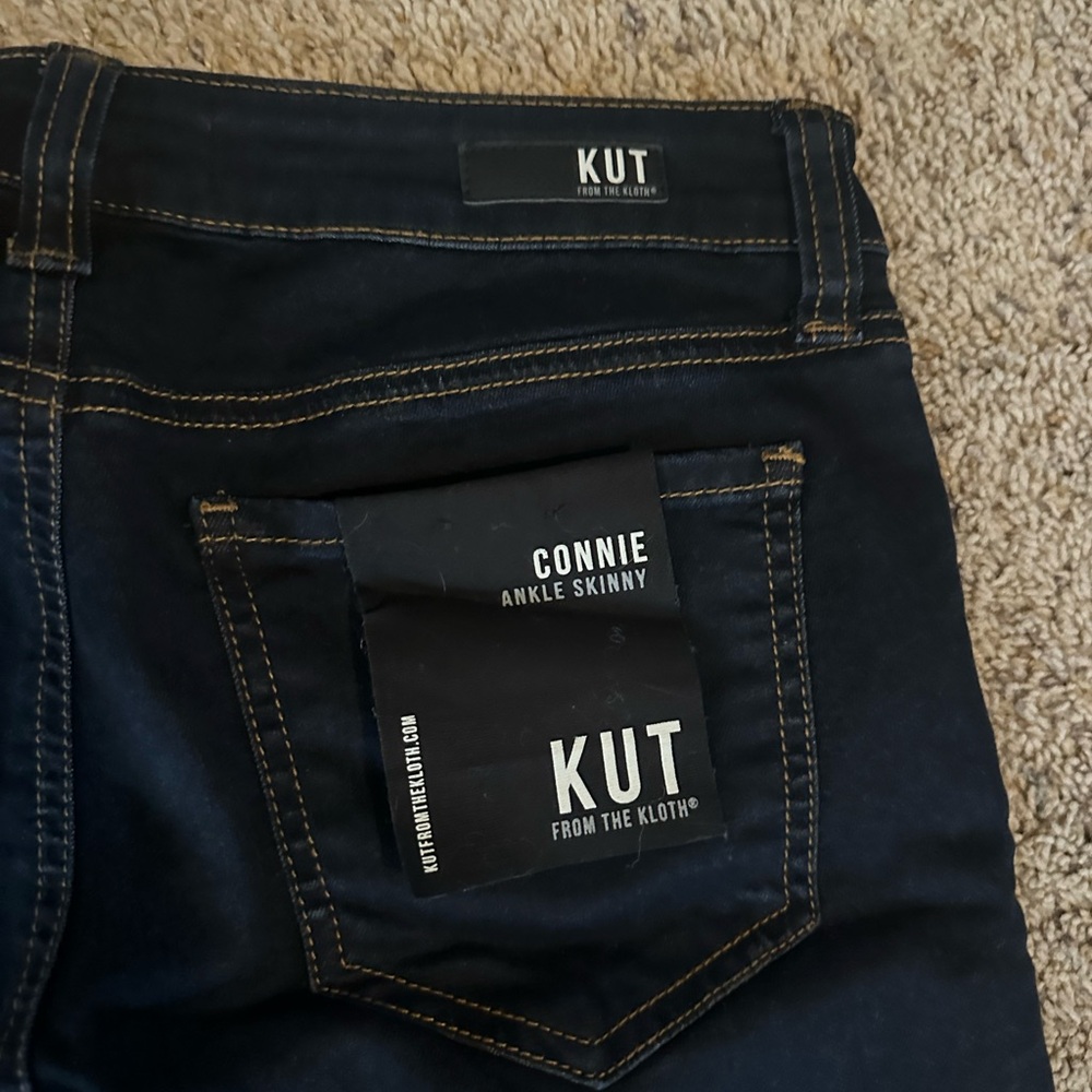 NWT - Kut form the Kloth.  Connie Ankle Skinny - size 8
